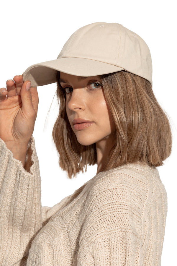 The Aubriela Organic Cotton Hat in oyster gray colour from the brand BY MALENE BIRGER