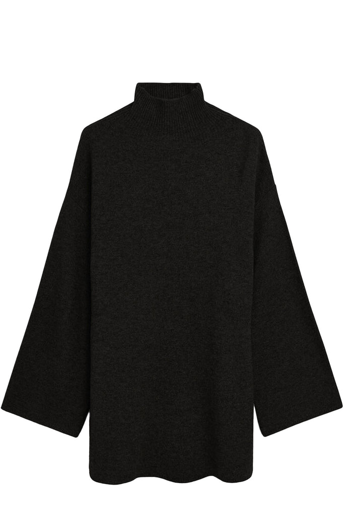 The Camira oversize turtleneck wool-blend sweater in black color from the brand BY MALENE BIRGER