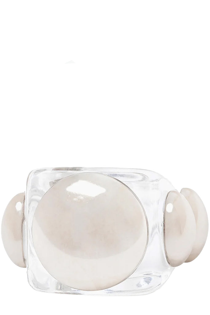 The Nyc ring in transparent and beige colour from the brand LA MANSO