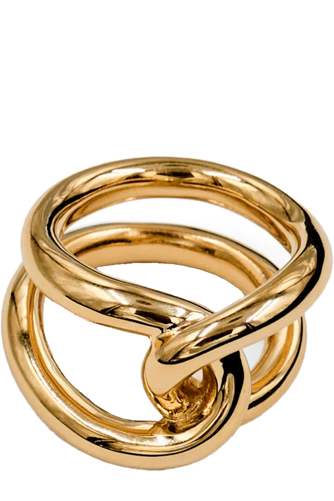 The Agnes ring in gold colour from the brand LIÉ STUDIO