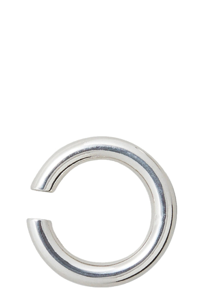 The bold earcuff No2 in silver color from the brand Saskia Diez