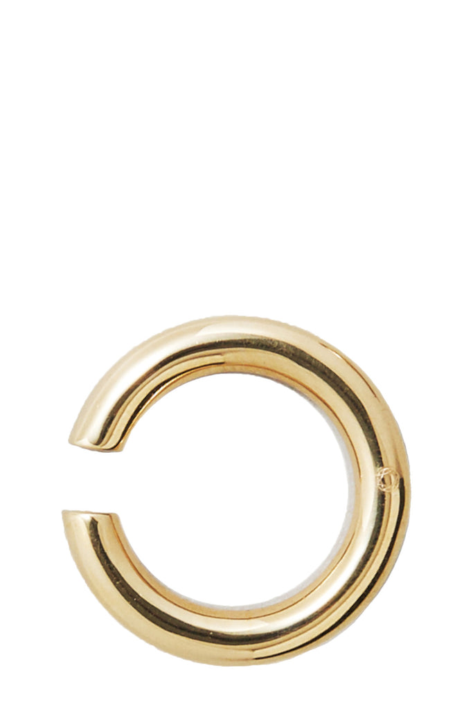 The bold earcuff No2 in warm gold color from the brand Saskia Diez
