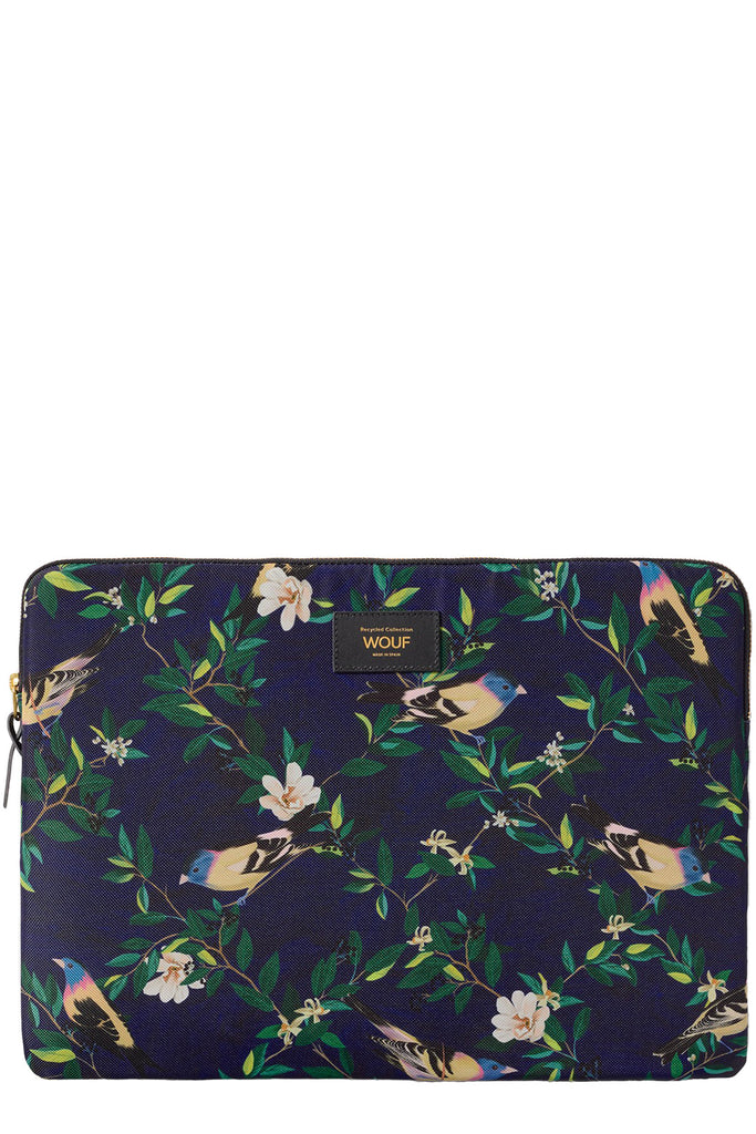 The Malu laptop case in dark blue color from the brand WOUF