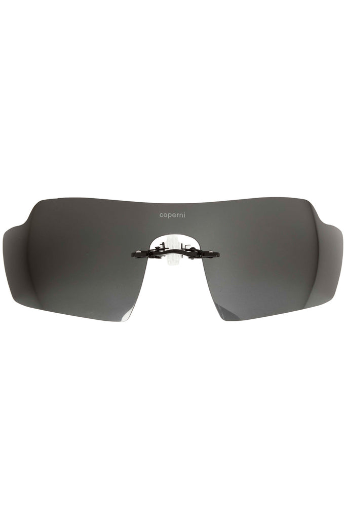 The  clip-on shield sunglasses in black color from the brand COPERNI